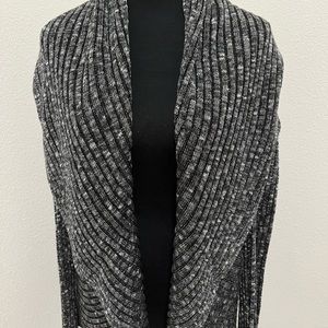 Ladies sweater grey with silver thread